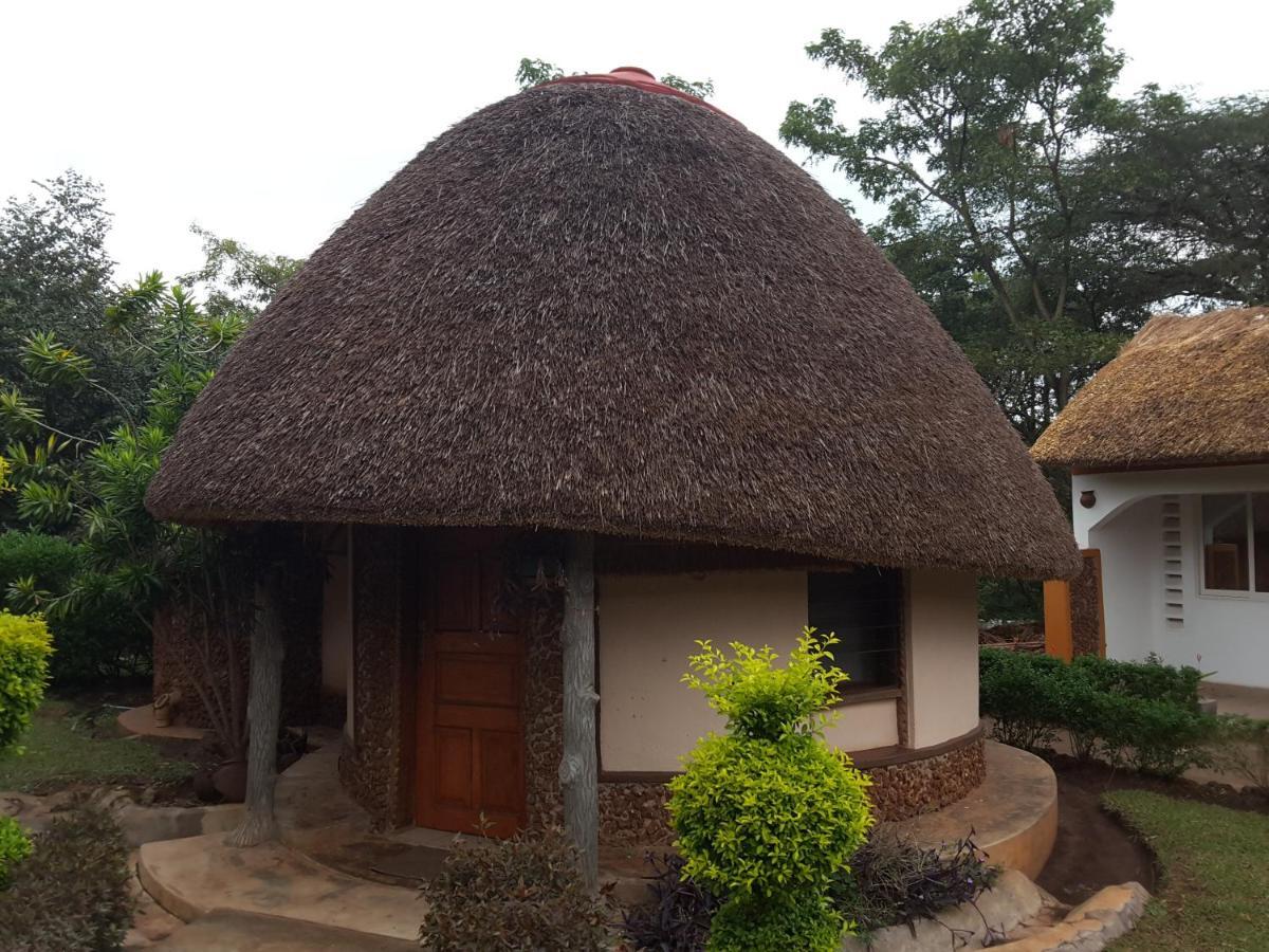 Brownstone Country Home Lira Esterno foto